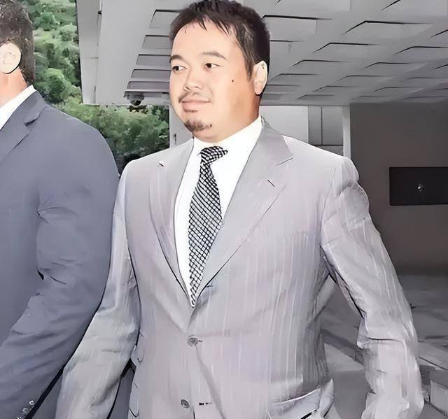 她是剑桥学霸 怀孕被富豪公公嫌弃 反手获赔12亿