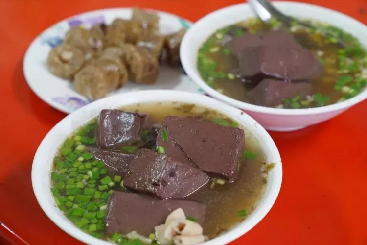 为什么加拿大的猪肉总有股“尿味”？真相竟是…