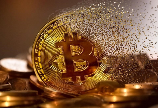 史诗级大抛售 超190亿美元爆仓 史诗级大抛售 超190亿美元爆仓