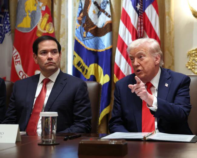 哈马斯的枪，对准了同胞！加沙爆血腥内讧