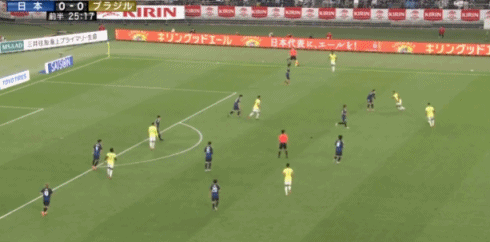 《足球小将》成真！日本让二追三击败巴西！