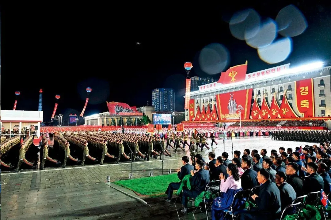 金正恩的“阅兵外交” 女儿并未亮相 什么信号？