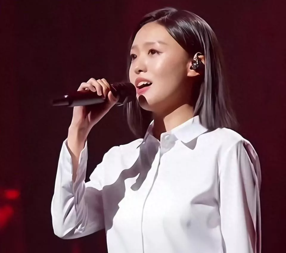 刀郎对徐子尧的称呼变了，二字之差释放了强烈信号