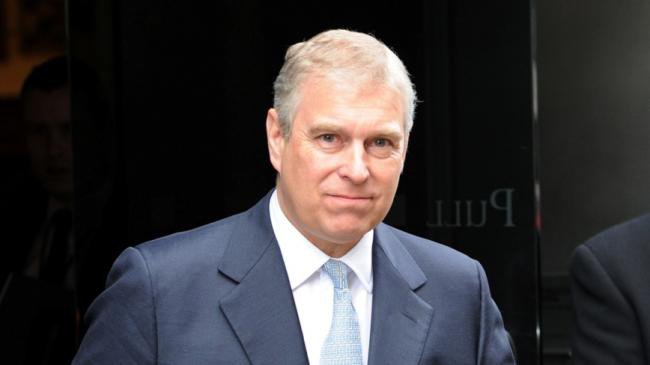 中国间谍案延烧 安德鲁王子宣布放弃英王室头衔