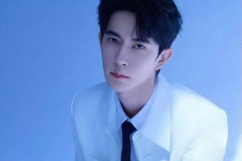 于朦胧与习近平同天生日 提及乔任梁有惊人发现