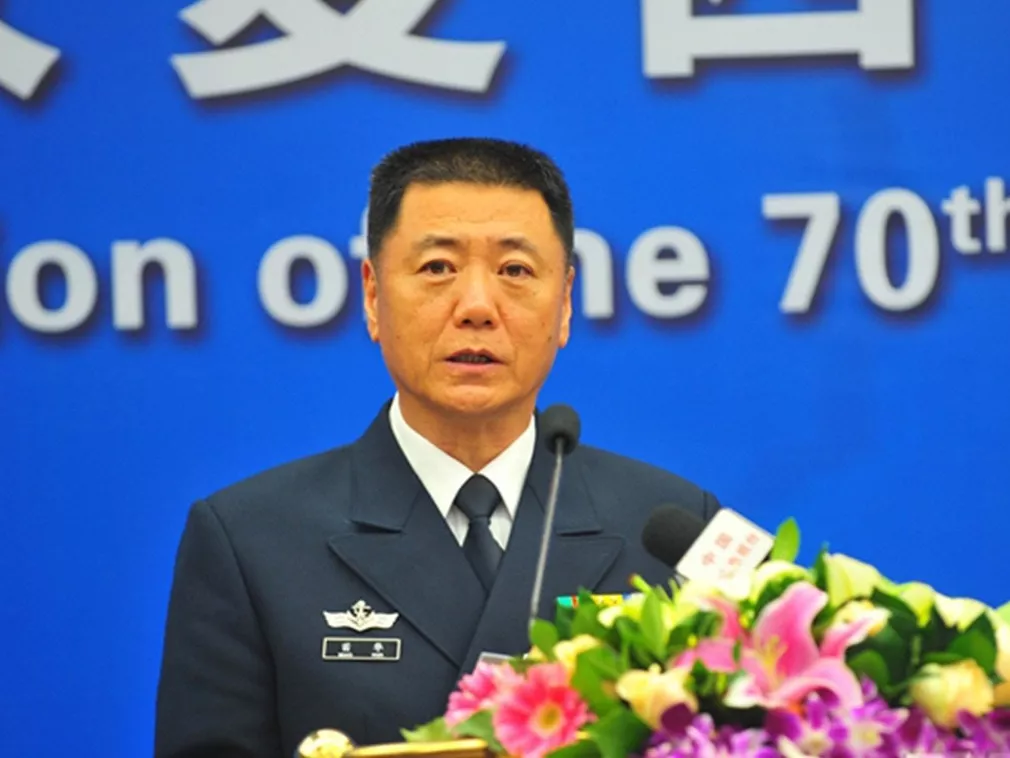 何卫东苗华9人被开除党籍军籍 官媒：郭伯雄徐才厚流毒…