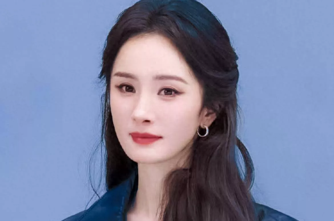 杨幂、赵丽颖、热依扎的近照,戳穿了娱乐圈"越瘦越美"的遮羞布