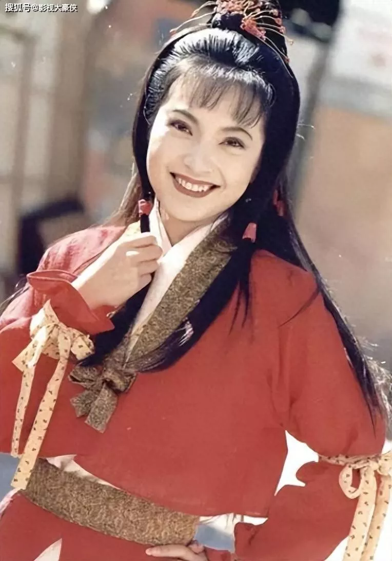 曾是“最美郭芙”嫁假豪门风光7年 55岁的她可后悔?