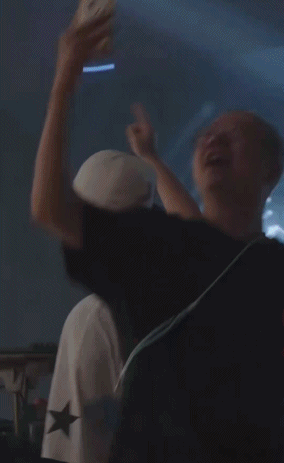 黄磊宣传乌镇用力过猛!戏剧节变夜店蹦迪现场