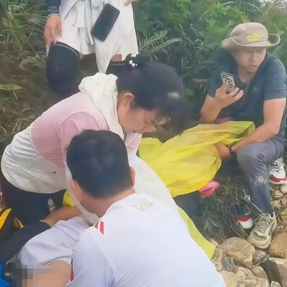 登山者在白云嶂山顶不幸遇难:多人曾接力营救未果