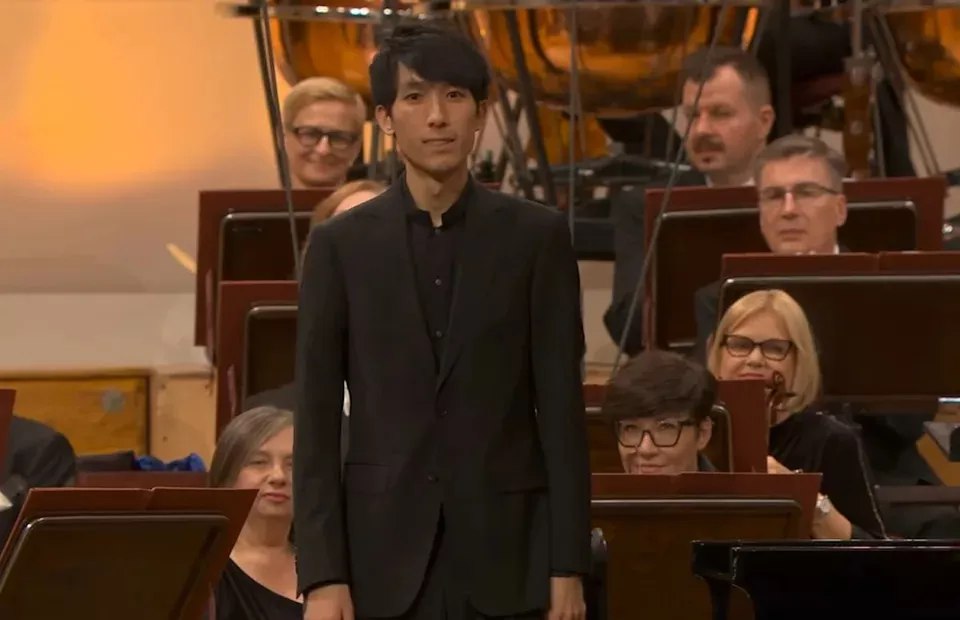 华人钢琴家包揽肖邦钢琴大赛前三名 美籍华裔夺冠