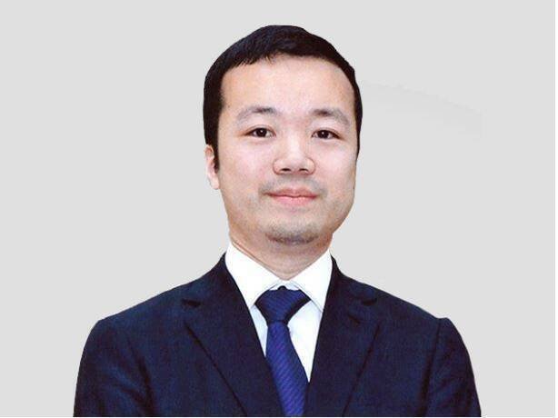 加拿大华裔民运领袖盛雪近日爆料，柬埔寨诈团太子集团（Prince Holding Group）创办人陈志，是中国广东省委书记黄坤明的外甥，专门为中共福建帮和习近平姊姊齐桥桥管理财富及洗钱。（撷取自太子控股集团官网）