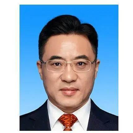 11名候补中央委员递补为中央委员会委员，他们是谁？