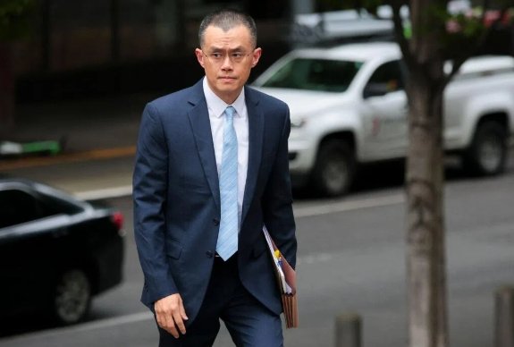 从贫困移民到华人前首富，特朗普为何特赦赵长鹏？