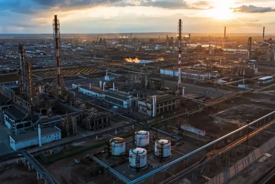 “普特会”突然取消，特朗普为何改口制裁俄罗斯？