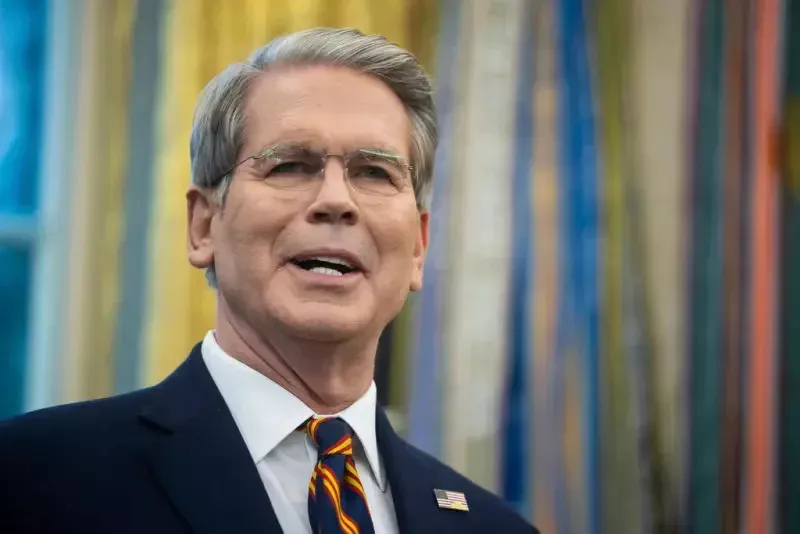 贝森特预计：中国稀土管制会延后1年实施