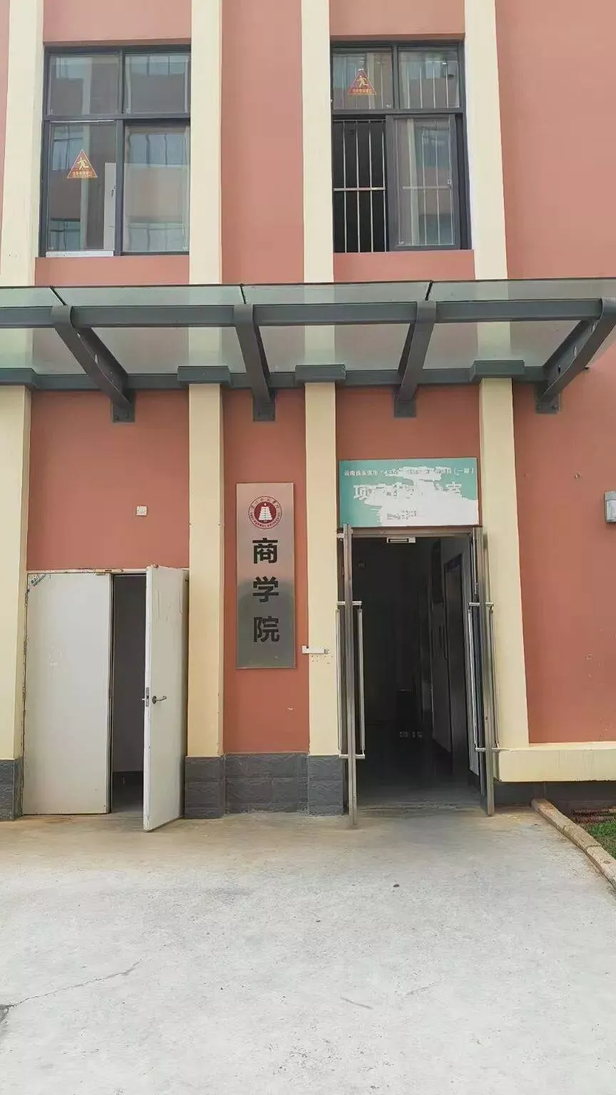 老赖朋友圈晒旅游,债主患癌求救命钱