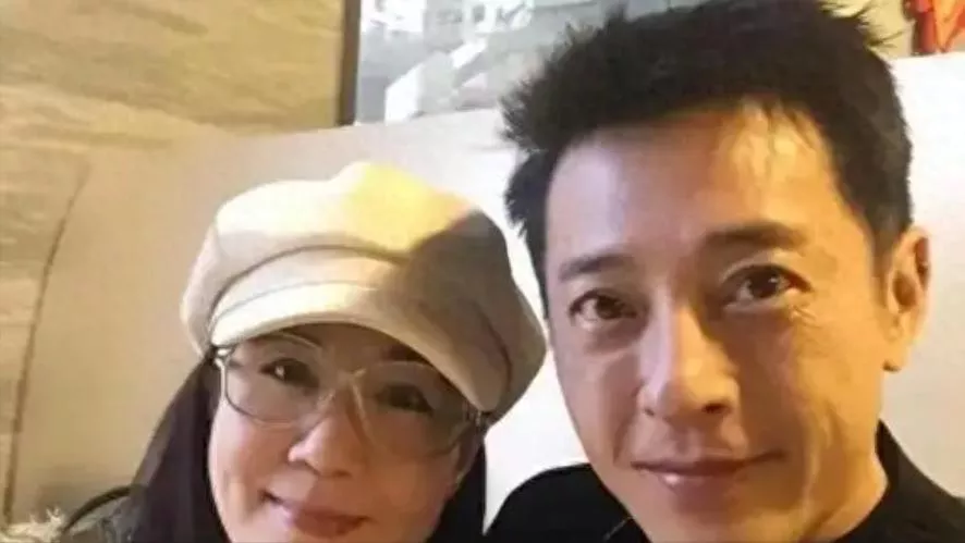 26年不吃肉不生子,只为不变老,这对夫妻59岁年轻到不敢认