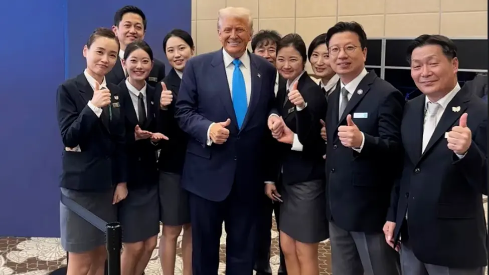 韩国酒店员工：特朗普点餐奶酪汉堡，可乐是空运的，一早要看《纽约时报》