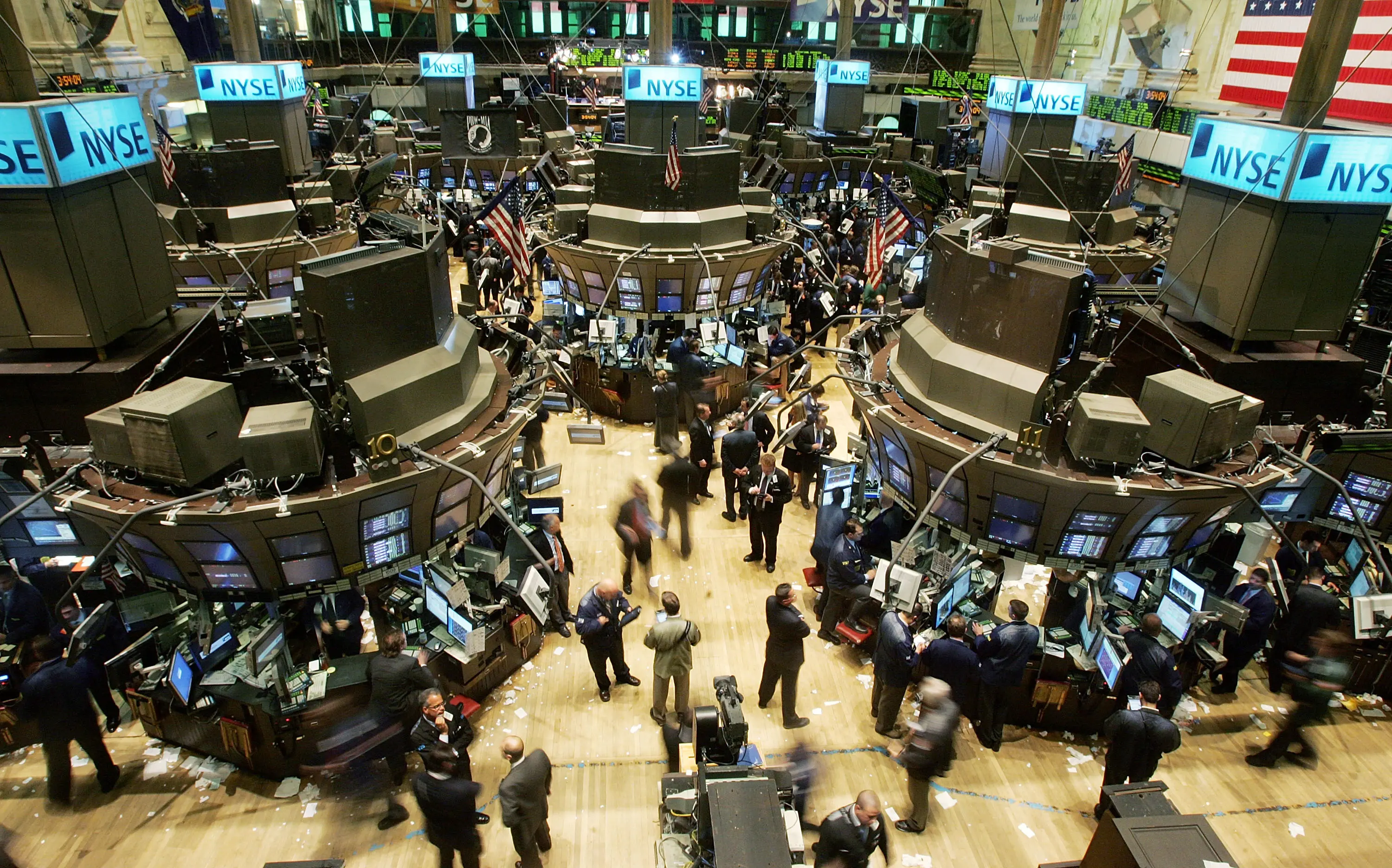 惨成陆地产美元债券接盘侠!华尔街精英们淹没在中国经济泡沫中* 阿波罗新闻网