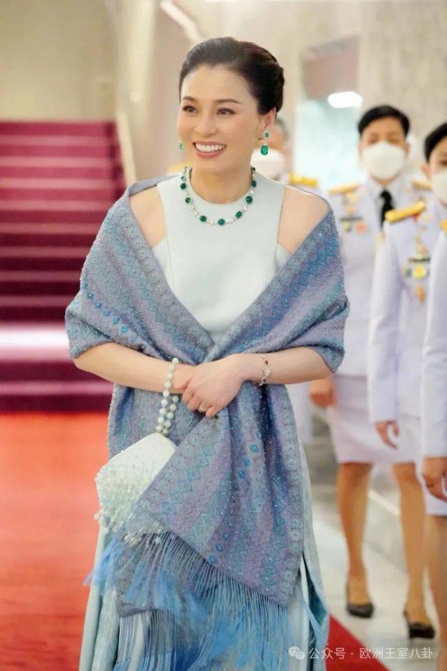 70年泰国王后，打下冠绝亚洲碾压欧洲的珠宝江山