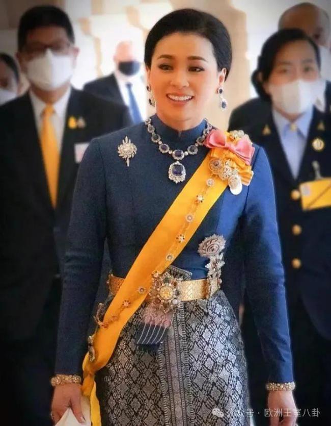 70年泰国王后，打下冠绝亚洲碾压欧洲的珠宝江山