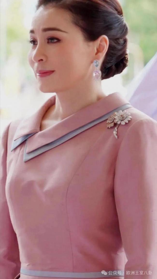 70年泰国王后，打下冠绝亚洲碾压欧洲的珠宝江山