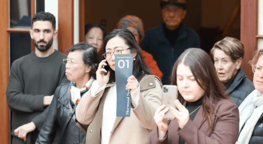 有大事发生?大批中国人,突然澳洲买房 有大事发生?大批中国人,突然澳洲买房