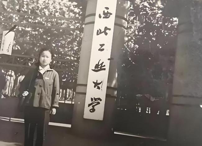 农村女孩  逆袭成中国隐形“地产女首富”