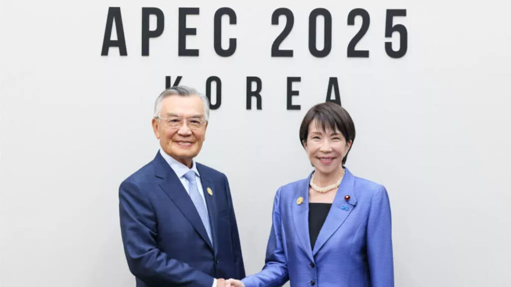 高市早苗会晤台湾代表 中国"强烈抗议"指责"执意会面"