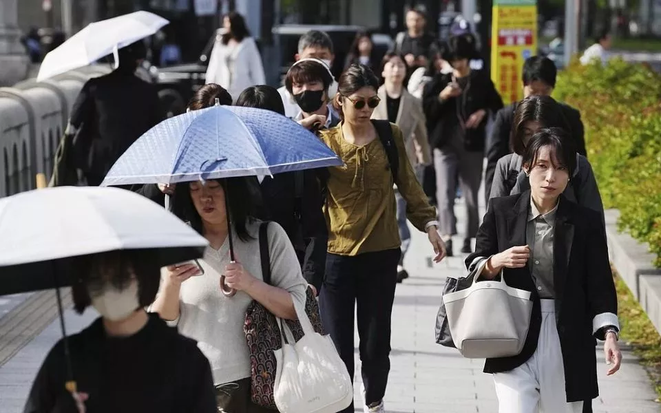 中国人“25万移民日本”的时代,结束了