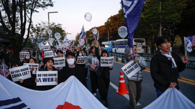 习APEC峰会再出糗 翻译吓得变脸 习APEC峰会再出糗 翻译吓得变脸