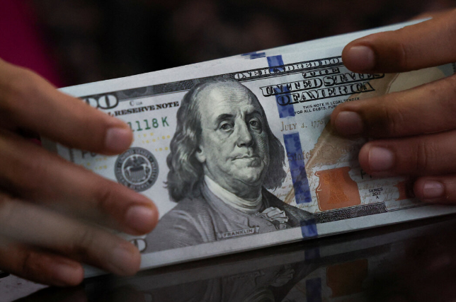 打脸“抛售美国” 美债创五年最强表现 打脸“抛售美国” 美债创五年最强表现