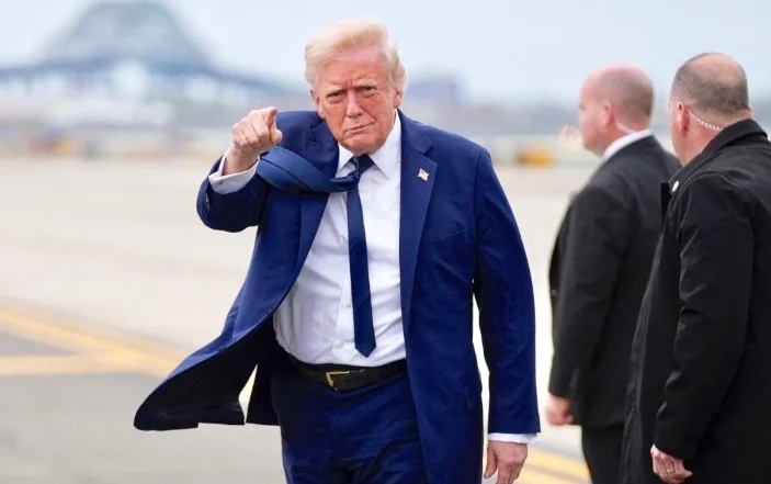 川普回应曼达尼：对我客气点 你很多东西要我批呢