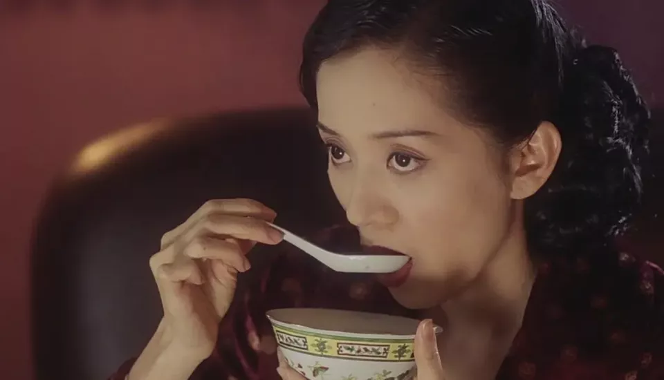 罕见的文坛天才，30年了，她无可替代