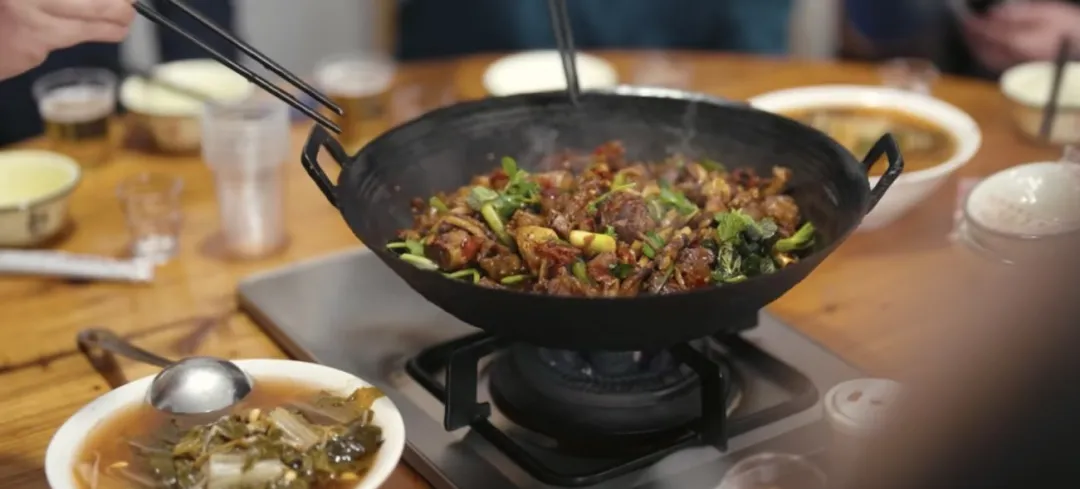 吃了一肚子气，中国这款平民美食大涨价