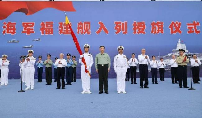 福建号成军“这些人出席” 政治信号值得深究