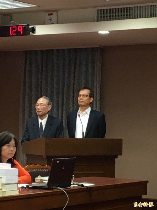 飞安会主委黄煌
</div></div>
          
<div class=