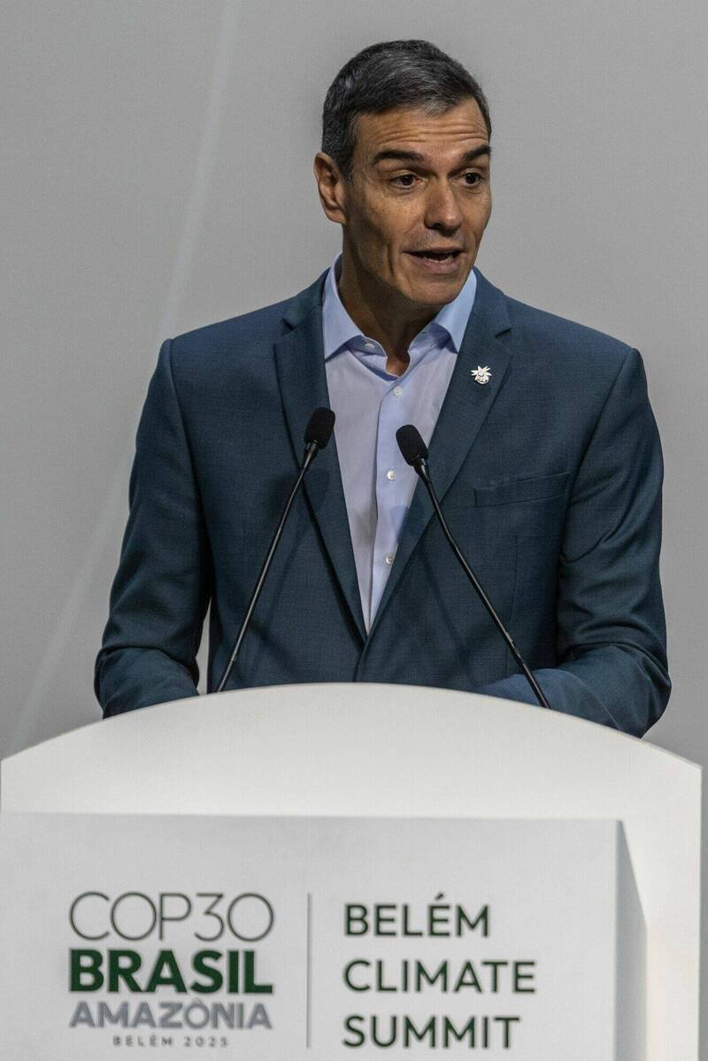 西班牙总理桑杰士表示不推荐前国王璜.卡罗斯最新出版的回忆录。(彭博档案照) 西班牙总理桑杰士表示不推荐前国王璜.卡罗斯最新出版的回忆录。(彭博档案照)