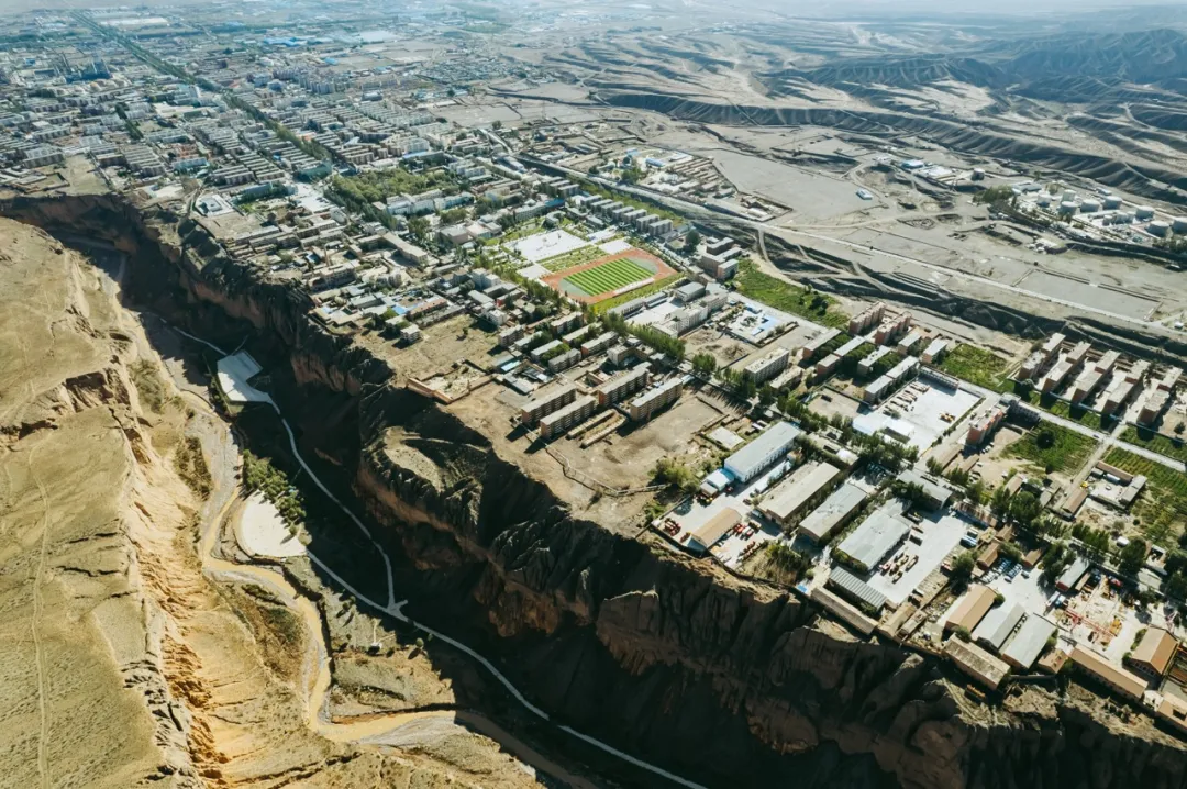 2000元能买70平米住房，中国这座城市火了