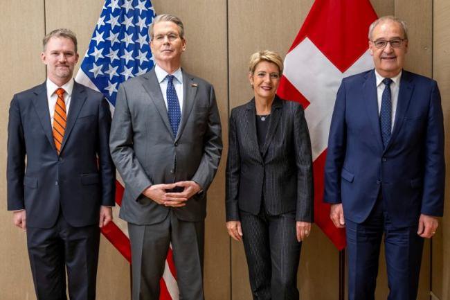 好消息:川普“相当接近”与这两国达成贸易协议 好消息:川普“相当接近”与这两国达成贸易协议