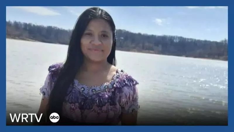 只因按错门铃 4娃妈在丈夫面前惨死 自卫还是行凶?