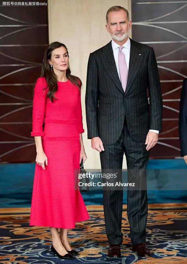 西班牙王后访华连换7套穿搭 平价穿出高奢感 西班牙王后访华连换7套穿搭 平价穿出高奢感