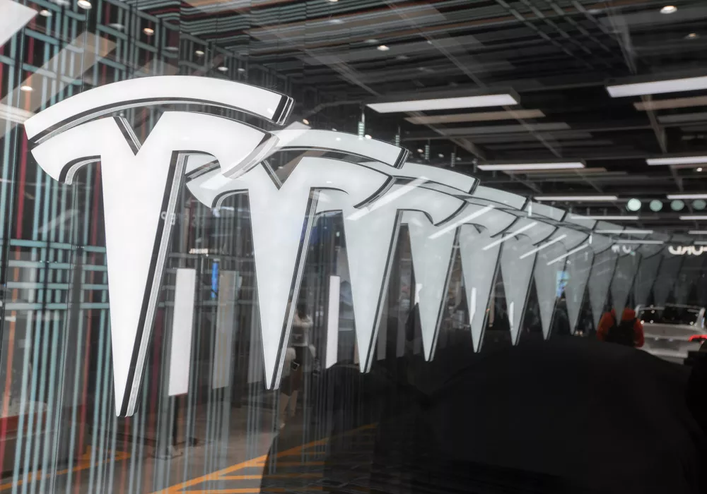 特斯拉AI高管警告:2026年将是员工最艰难的一年!