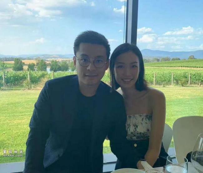 霍启仁玉龙雪山办婚礼 霍震霆朱玲玲现身