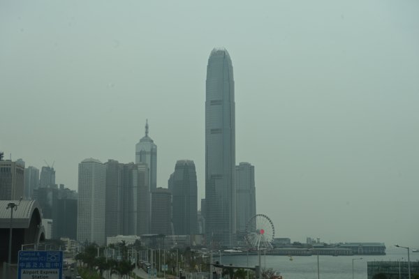 她在香港非法占地建毛泽东馆 被令清拆 她在香港非法占地建毛泽东馆 被令清拆