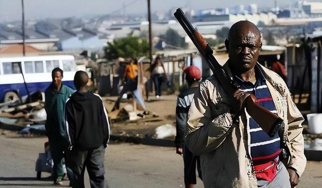 倒退最快国家：从全球第六到穷国，只用了五年