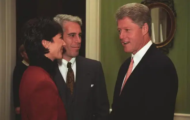 涉爱泼斯坦案 美国会警告克林顿夫妇:必须到场作证