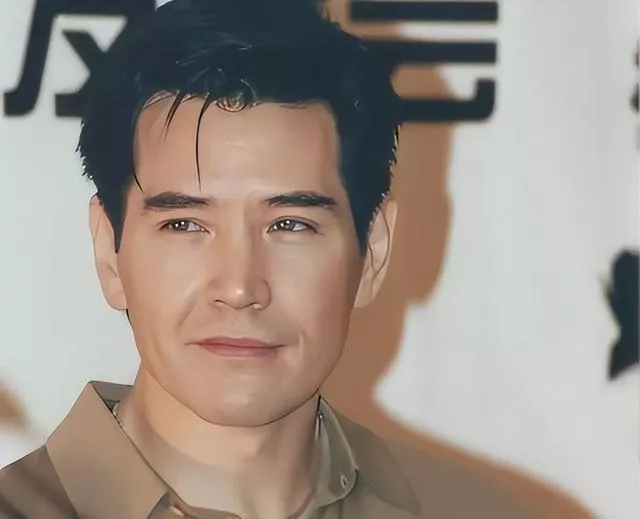 钱再多有什么意义?在英独居20载,64岁费翔令人心痛