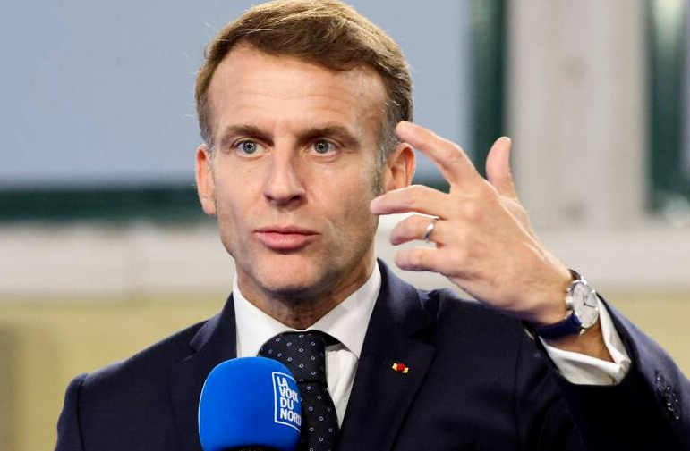 法国国民议会（下议院）近日通过1项旨在禁止15岁以下青少年使用社群媒体的法案，总统马克宏称其为重大一步。（欧新社）
